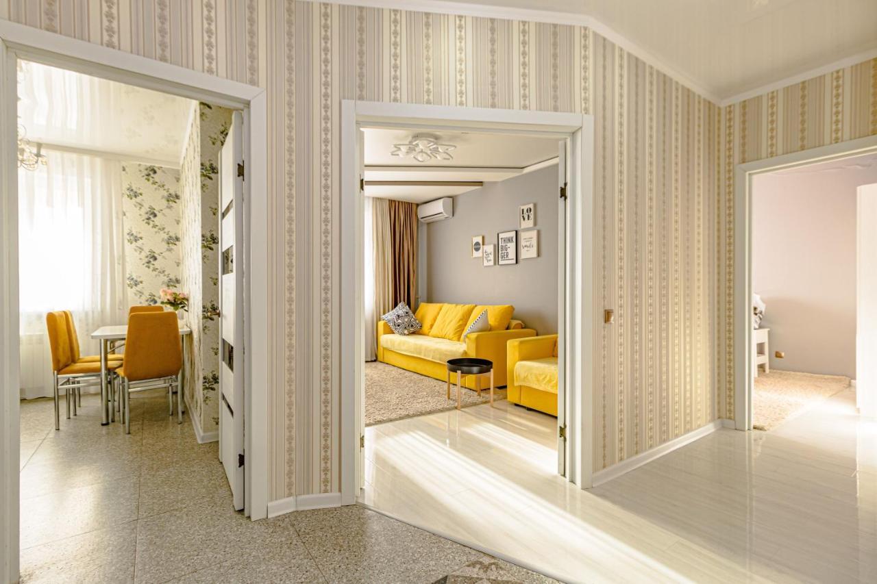 "7 Я-41" Apartment Astana Eksteriør billede