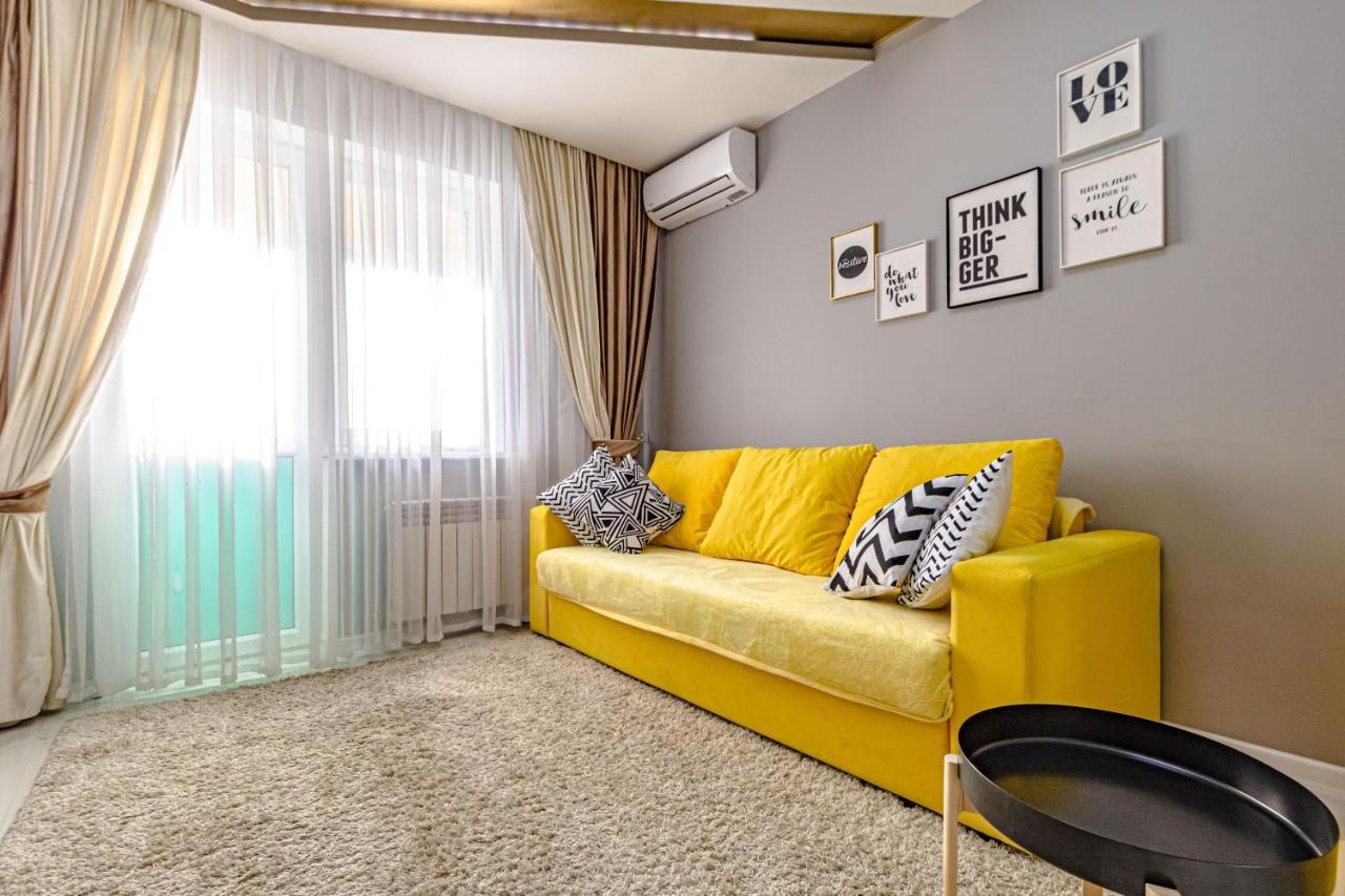 "7 Я-41" Apartment Astana Eksteriør billede