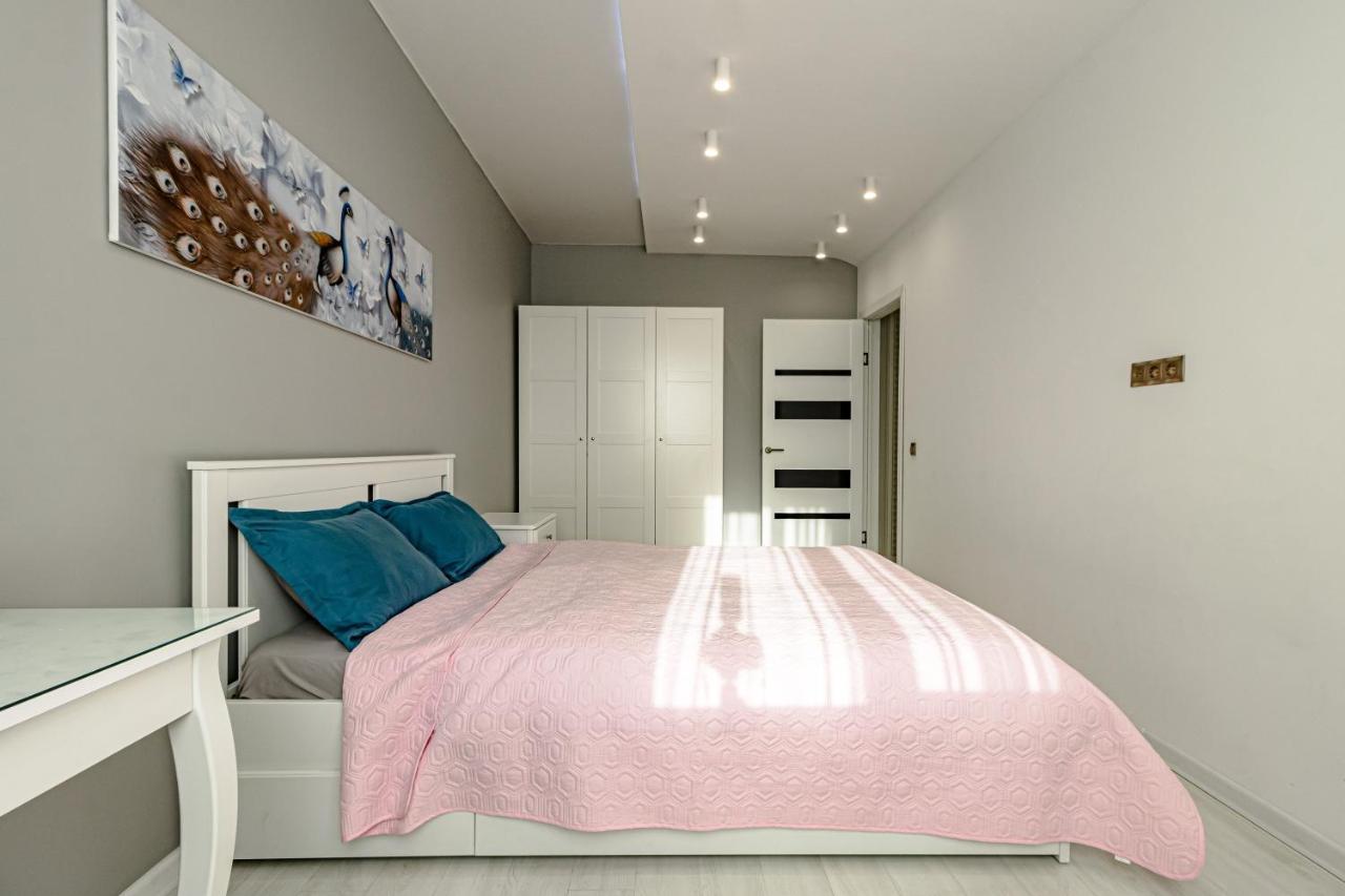 "7 Я-41" Apartment Astana Eksteriør billede